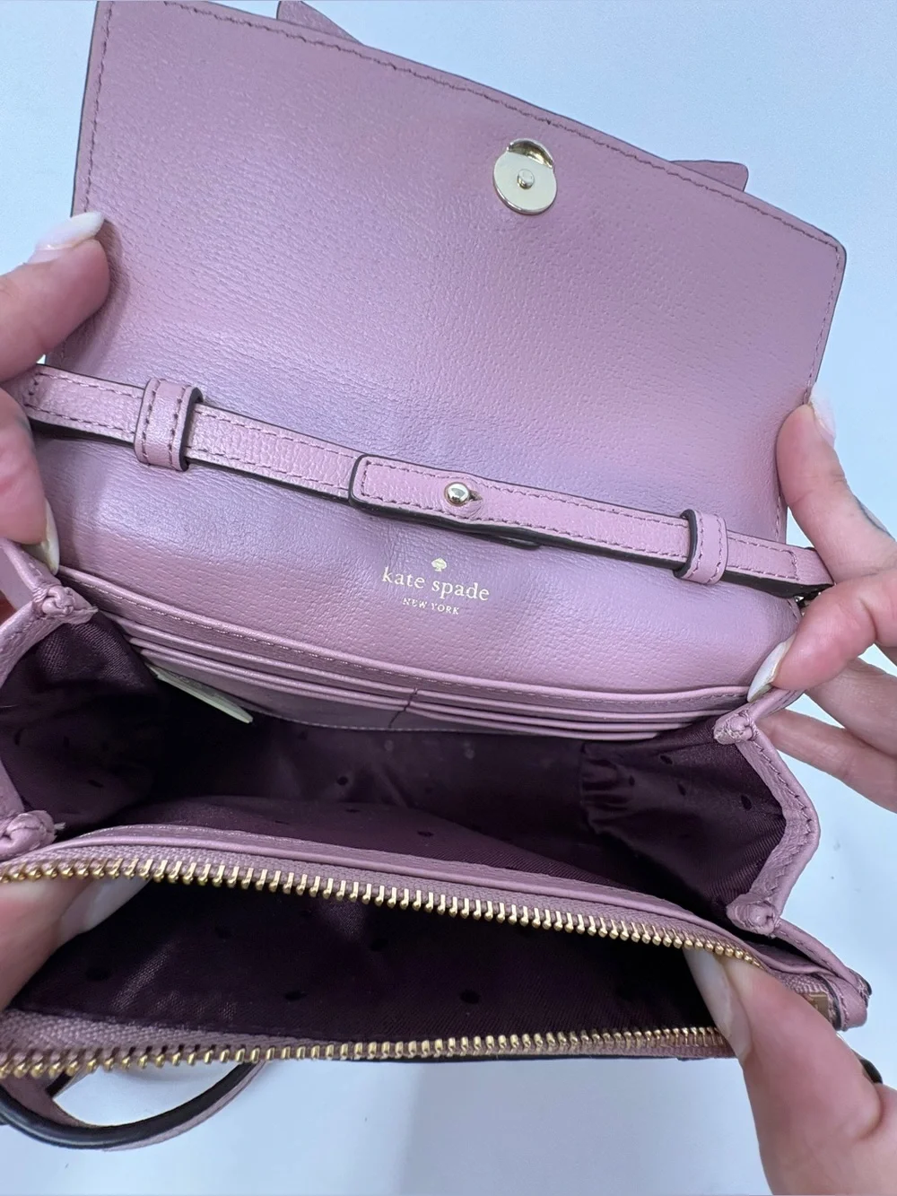 Kate Spade New York Hayes Street Bow Crossbody Wallet-On-Chain Pink